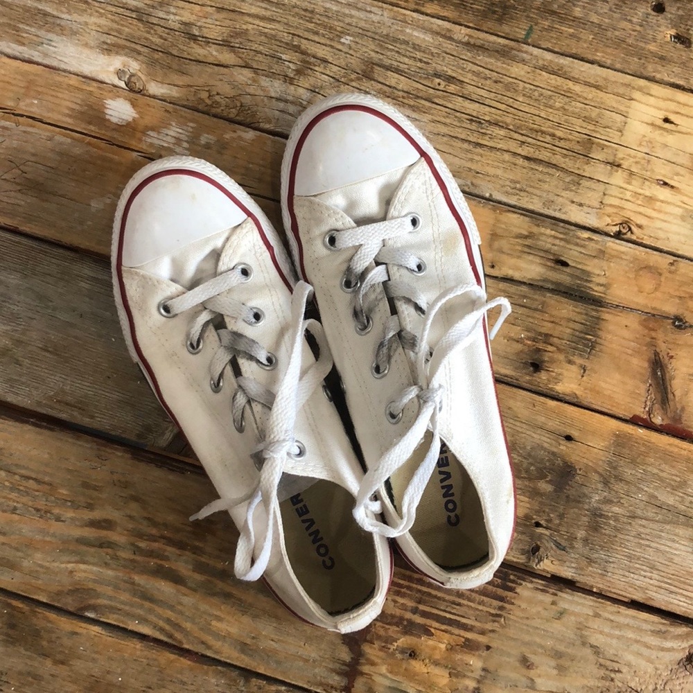 CONVERSE white hightop.